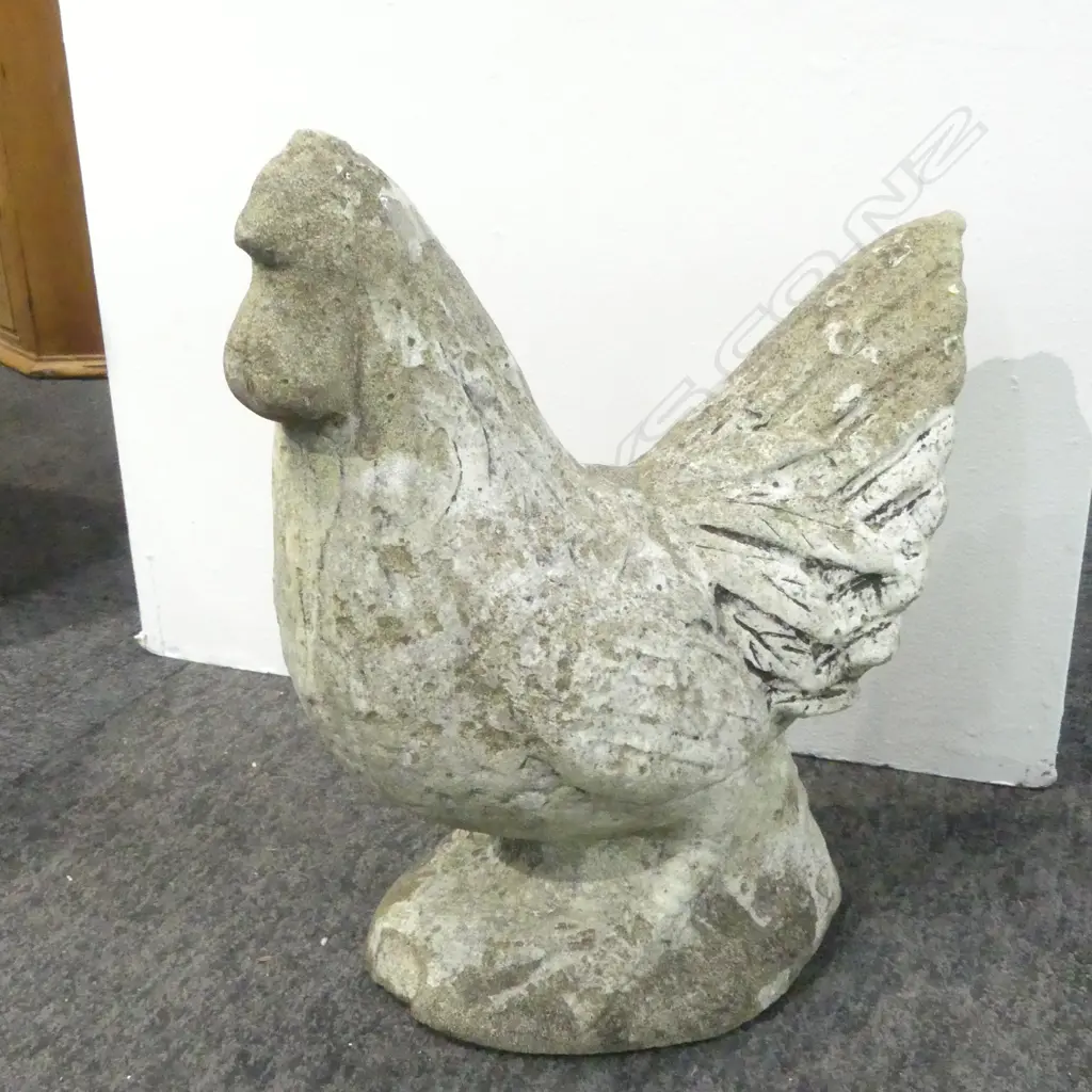CONCRETE GARDEN CHICKEN H.320mm Image 1++