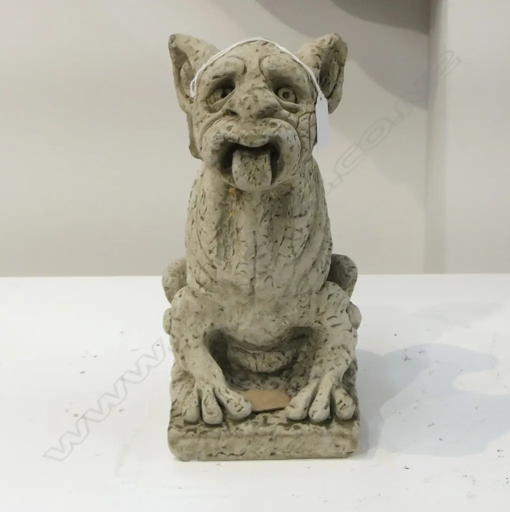 Concrete Med Gargoyle Horns  H.300mm. 7kg Image 1++