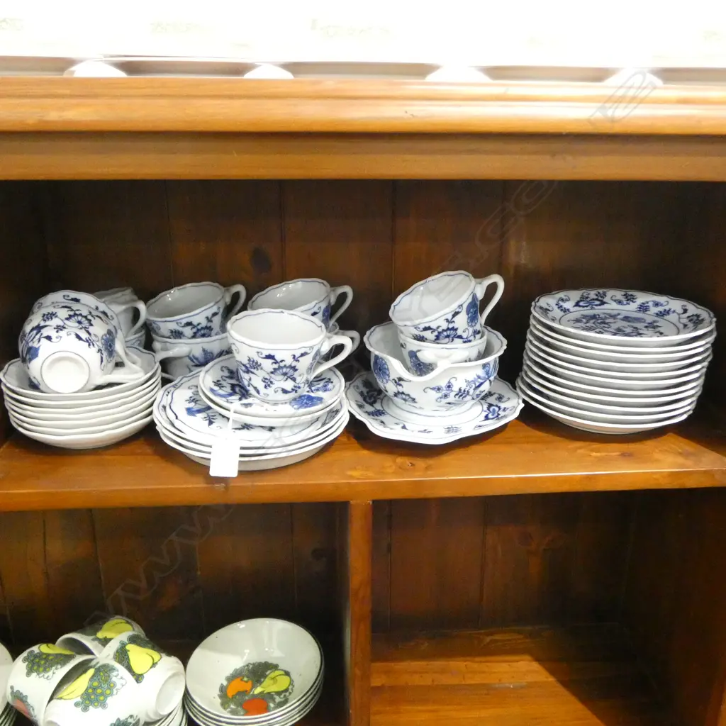 BLUE DANUBE CUPS & SAUCERS, TRIVET, SAUCE BOAT, DISHES, GOOD CONDITION  Image 1++