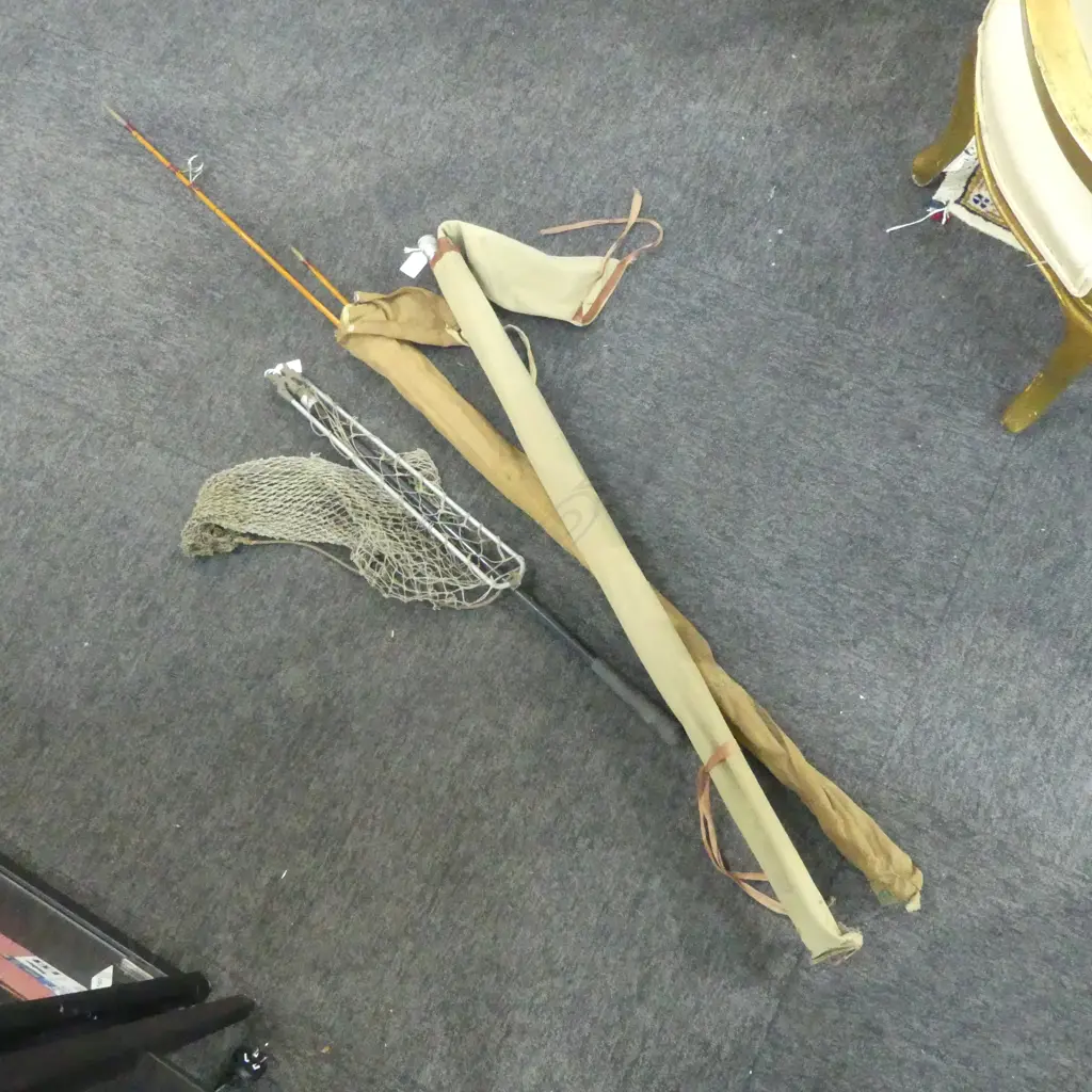 2 VINTAGE FISHING RODS; STEEL 3 PART APOLLO 'THE BERWICK', SPLIT CANE 2 PART SEALEY 'OCTOPUS ESS' + FOLDING NET Image 1++
