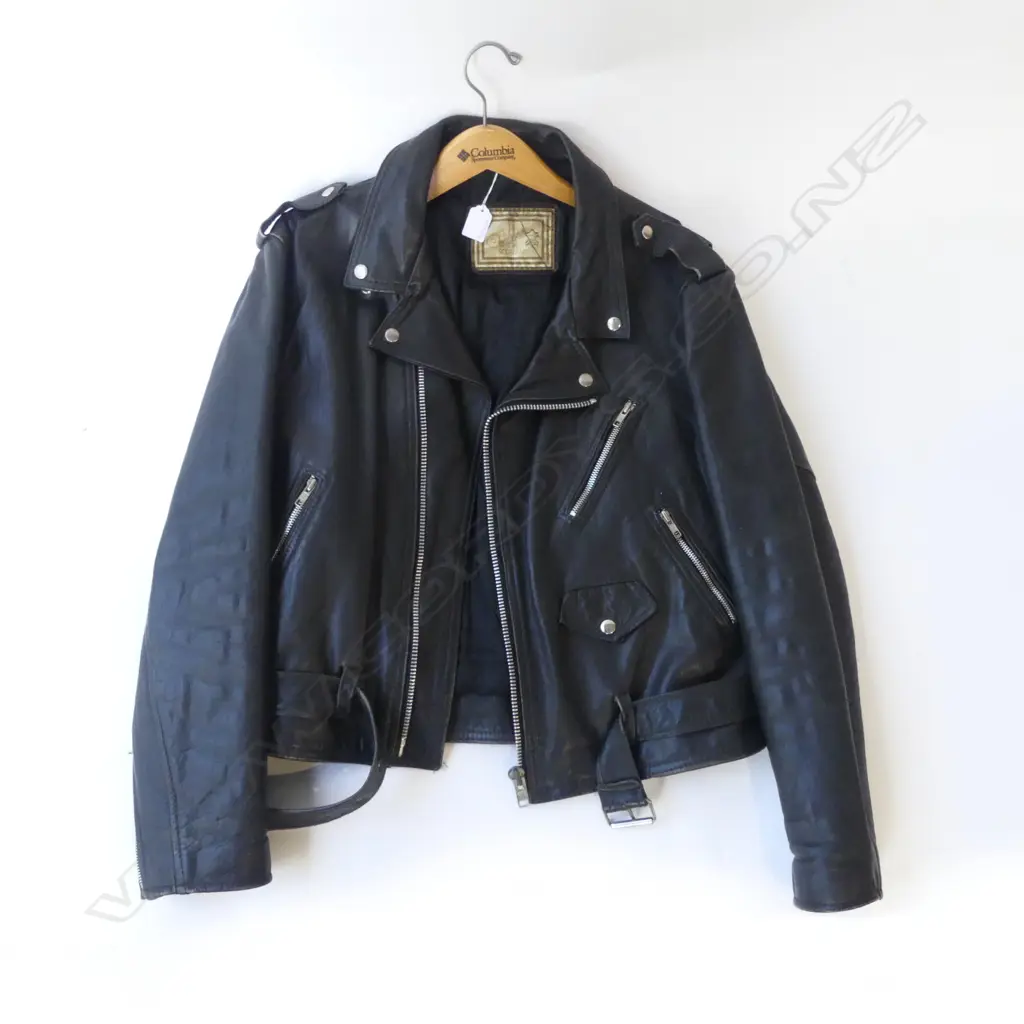 MENS LEATHER MOTOCYCLE JACKET BY OPUS OF SCOTLAND SIZE LG Image 1++