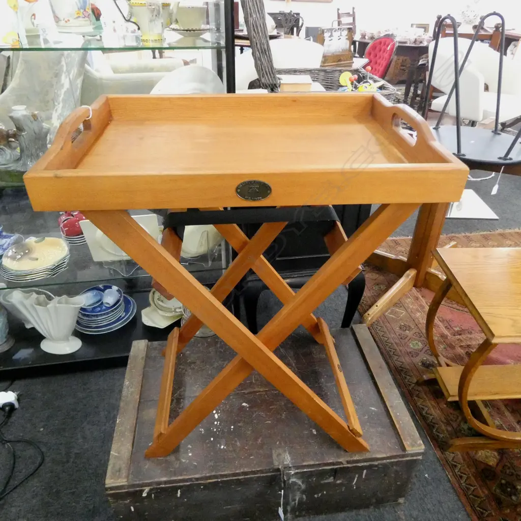 RIMU BUTLERS TRAY Image 1++