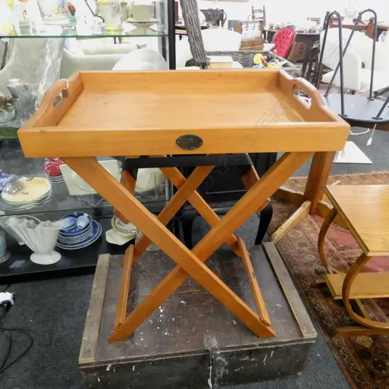 RIMU BUTLERS TRAY