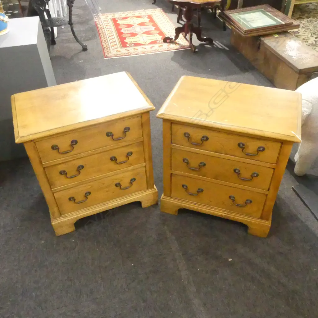 PR QUALITY WOODEN BEDSIDE DRAWERS 600x400x640mm Image 1++