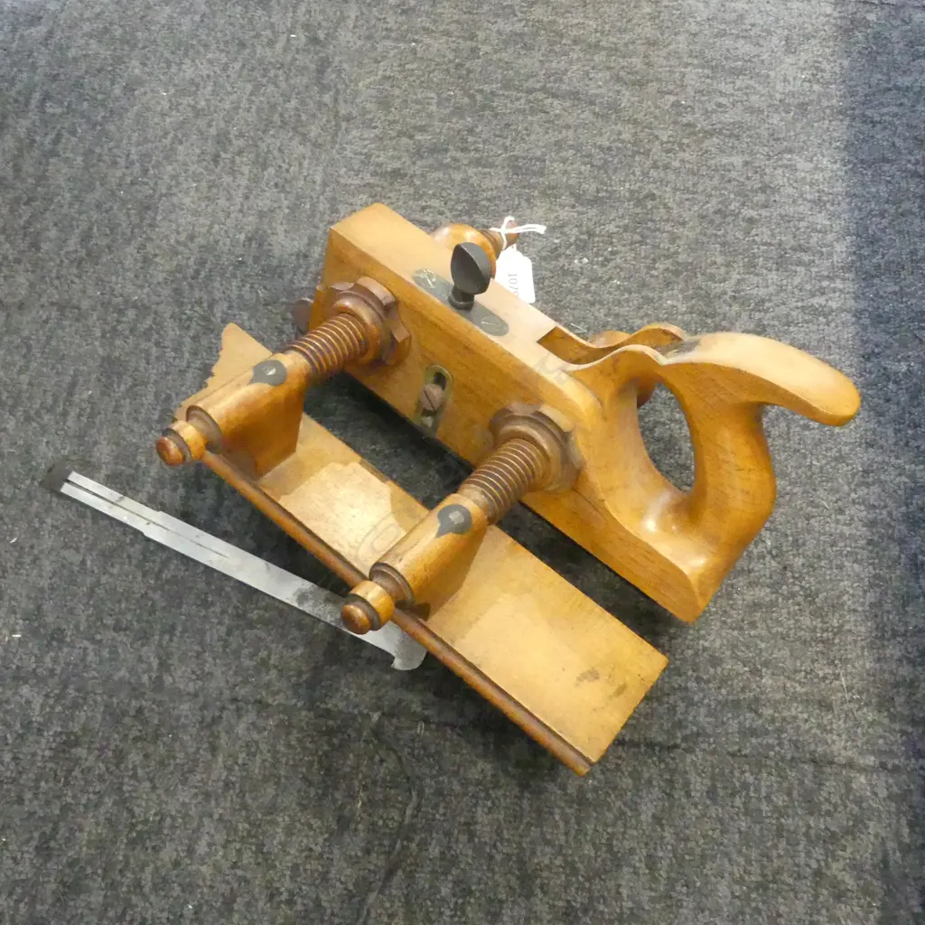 VINTAGE PLOUGH PLANE  Image 1++