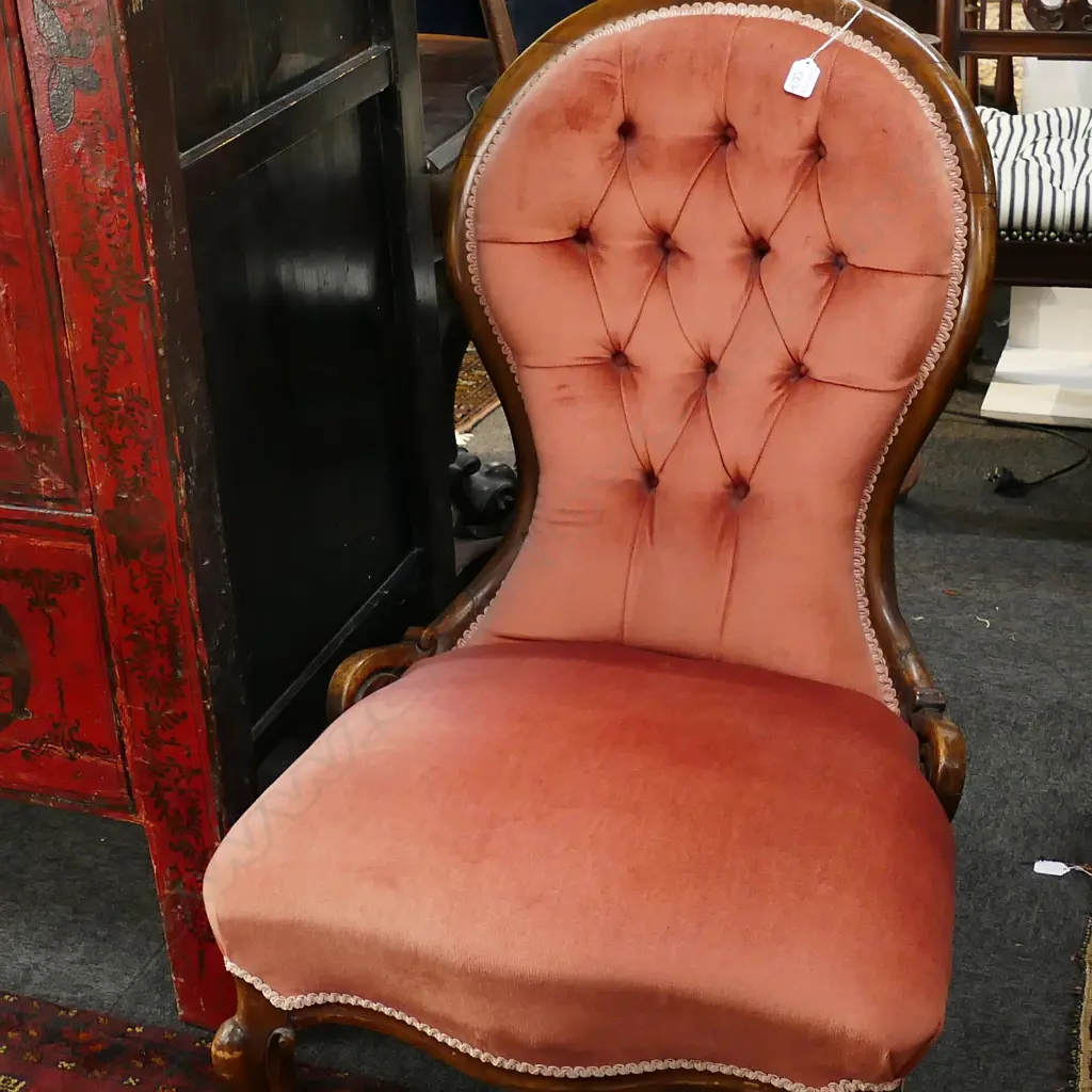 VICT GRANDMOTHER CHAIR Image 1++