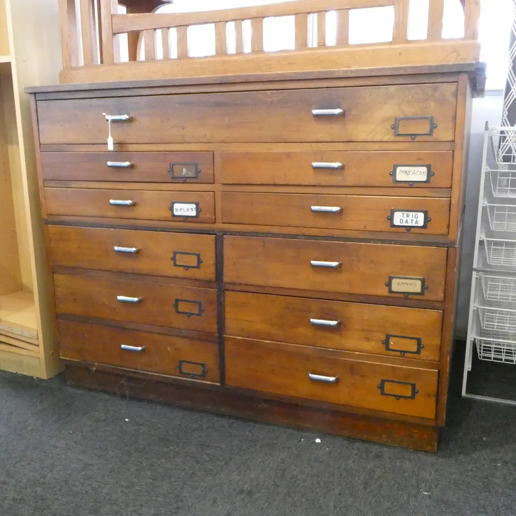 11 DRAWER COLLECTOR'S/PLAN CABINET (TOP MARKED) 1270x890x870mm Image 1++