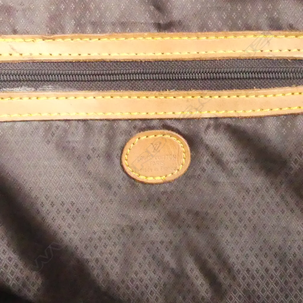 LOUIS VUITTON? CARRY ALL, WORN W.700mm Image 1++