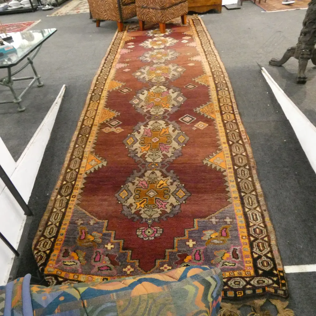HAND KNOTTED ALL WOOL RUNNER 3900x1240mm Image 1++