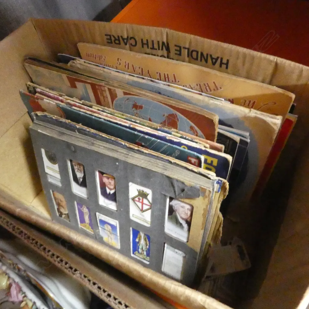 ASST. CIGARETTE CARD ALBUMS ETC Image 1++