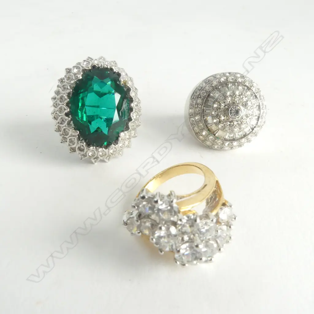 3 LARGE DESIGNER FANCY COSTUME DRESS RINGS Image 1++