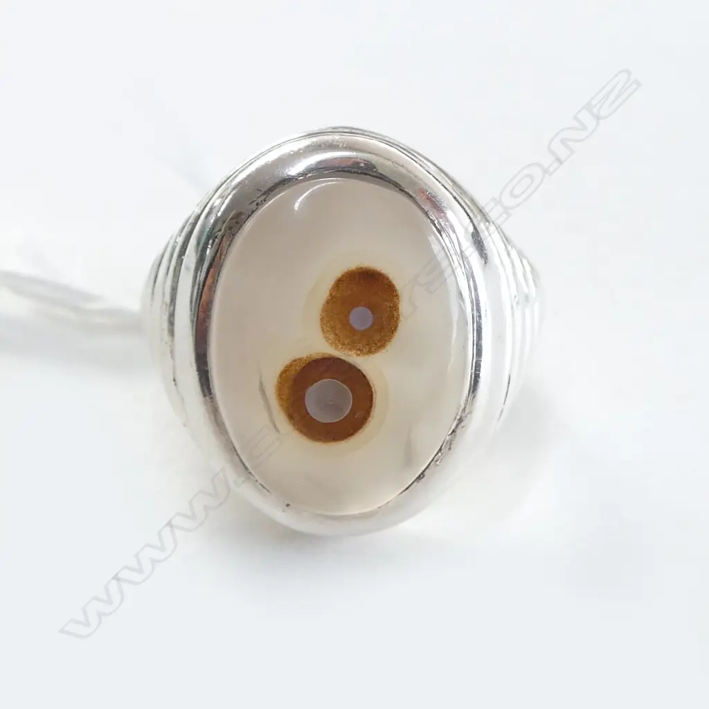 925 SILVER EYE AGATE RING, 19grms SIZE Q Image 1++