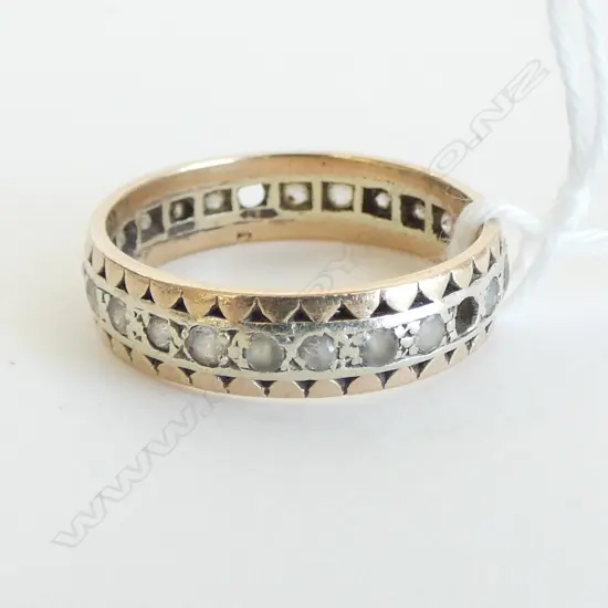 9CT RING, 2 STONES MISSING, 4.2grms SIZE U