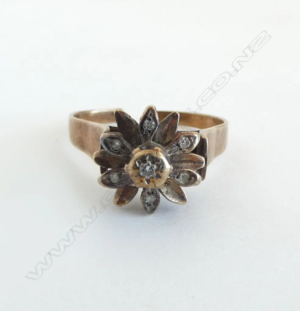 9CT DIAMOND RING, FAULTS (Cut to base of ring) 4.4grms Image 1++