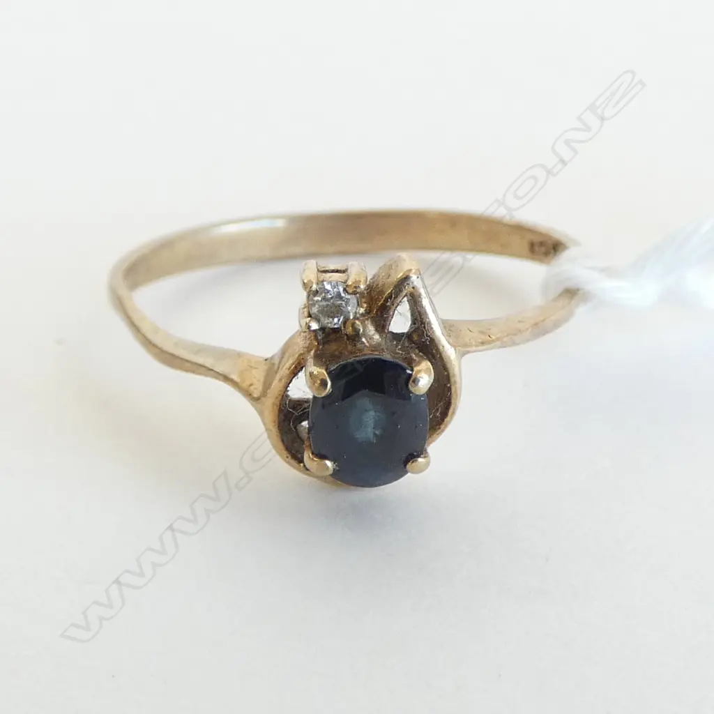 9CT SAPPHIRE/DIAMOND RING, 1.5grms SIZE N1/2 Image 1++