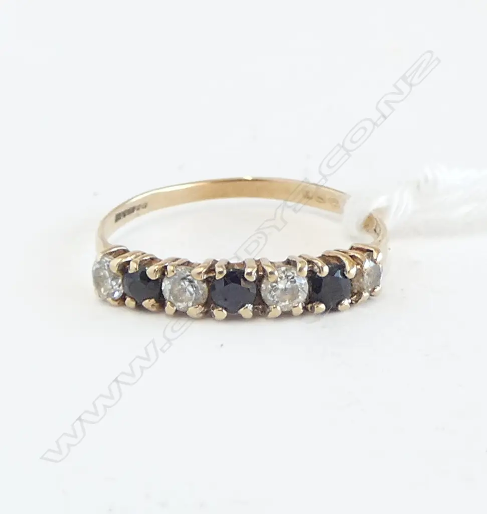 9CT CZ & SAPPHIRE RING, 0.9grms SIZE K1/2 Image 1++