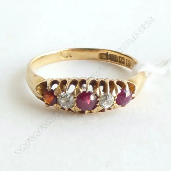 EDWARDIAN 18ct RUBY/GARNET & DIAMOND RING Birmingham 1907 3.3gms  SIZE P1/2