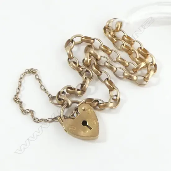9ct GOLD BELCHER LINK BRACELET heart padlock clasp 3.76gms