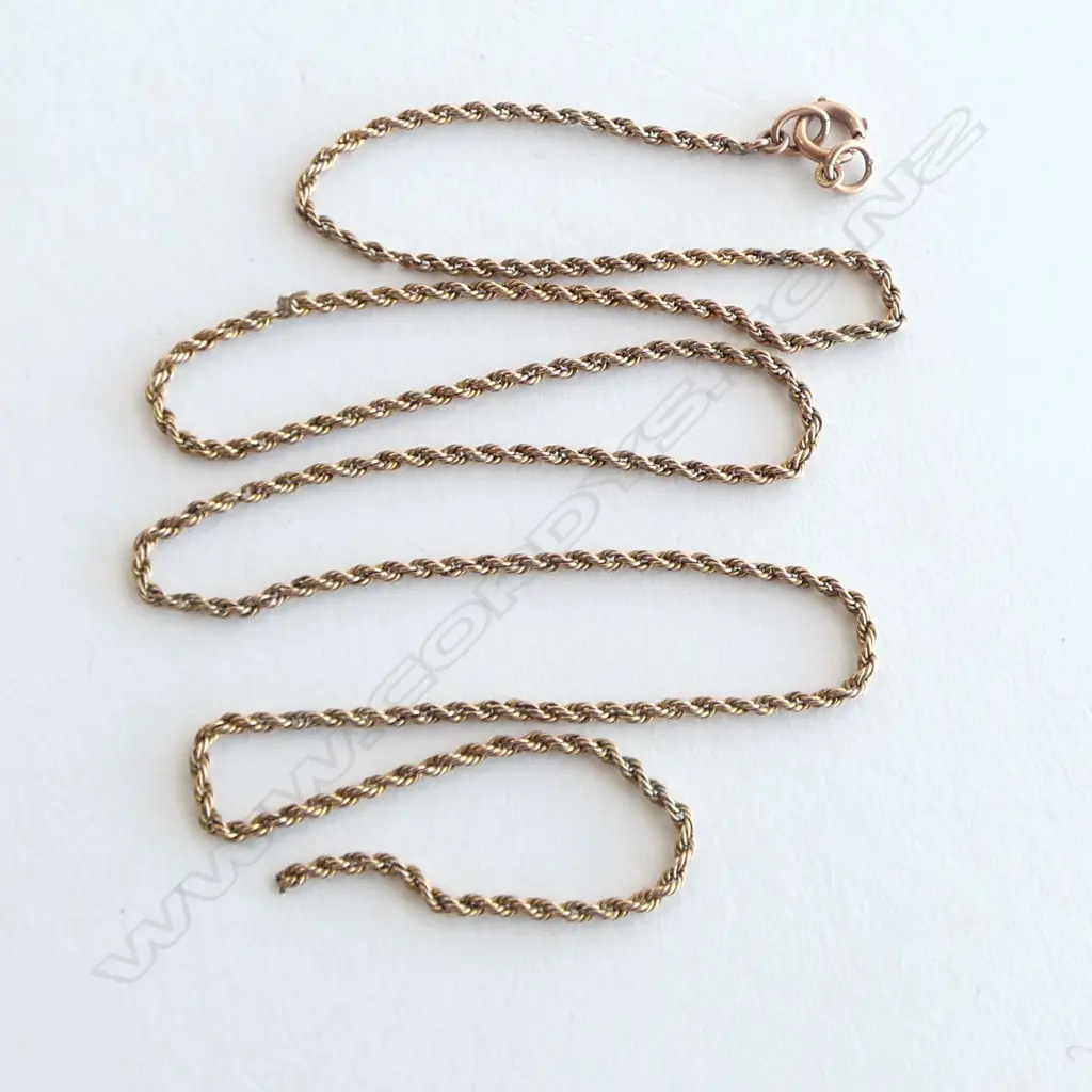 9CT CHAIN, 7.3grms faults Image 1++