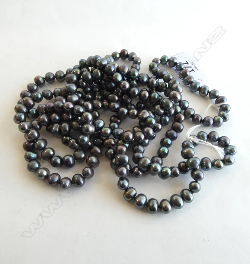 VERY LONG STRAND OF FRESH WATER BLACK CULTURED PEARLS L.1800mm individually knotted Image 1++