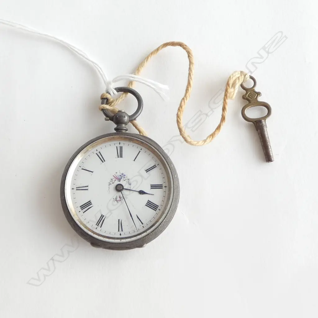 SILVER LATE 19thC GENT'S MID SIZE open face POCKET WATCH Image 1++
