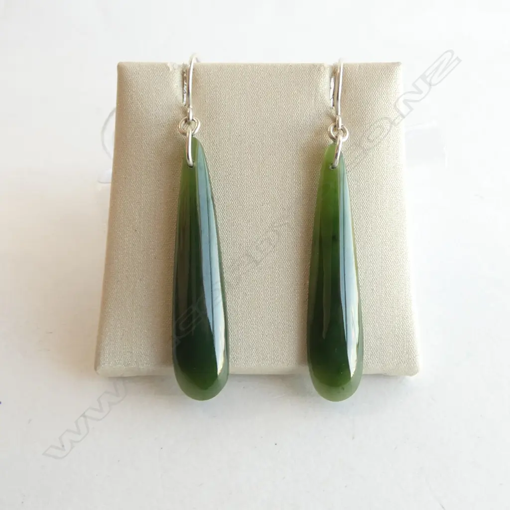 PAIR OF GREENSTONE & STG SILVER EARRINGS, LENGTH 62mm Image 1++
