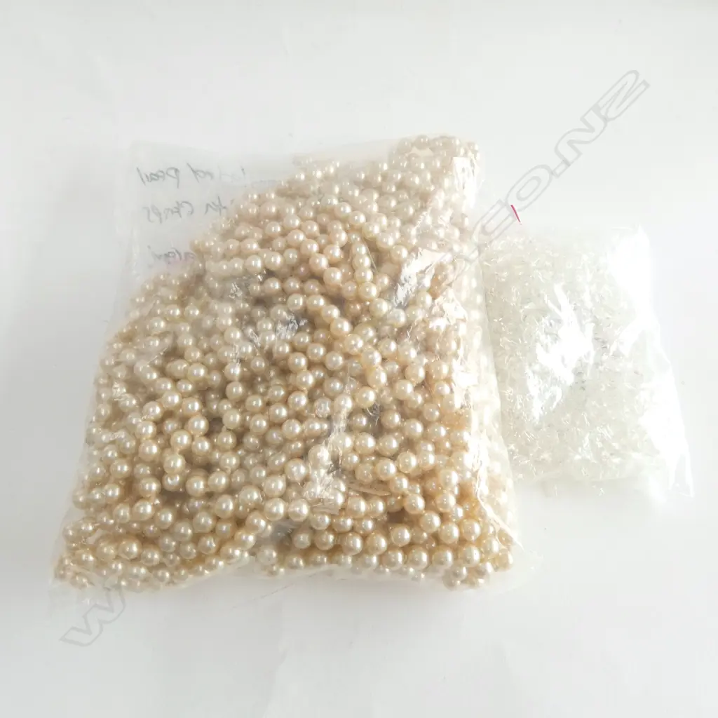 BAG of UNSTRUNG CRYSTAL FACETED BEADS & ASSTD. SIMULATED PEARL NECKLACES some w clasps Image 1++