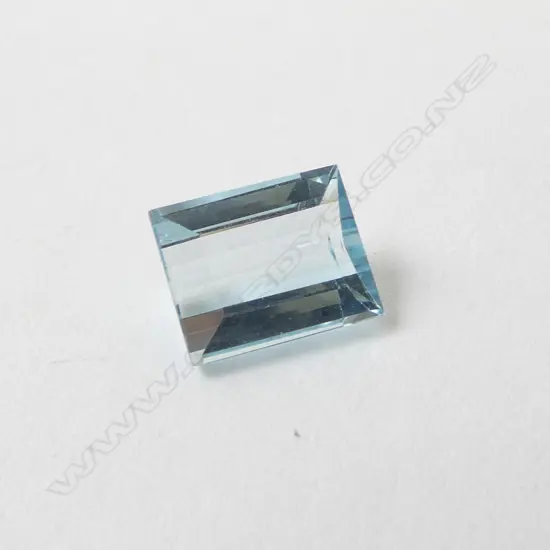 LOOSE 3.85CT AQUAMARINE STONE