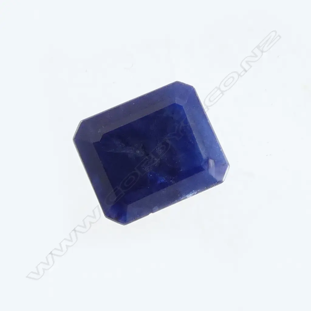 SQUARE CUT BLUE SAPPHIRE LOOSE STONE (TREATED) Image 1++