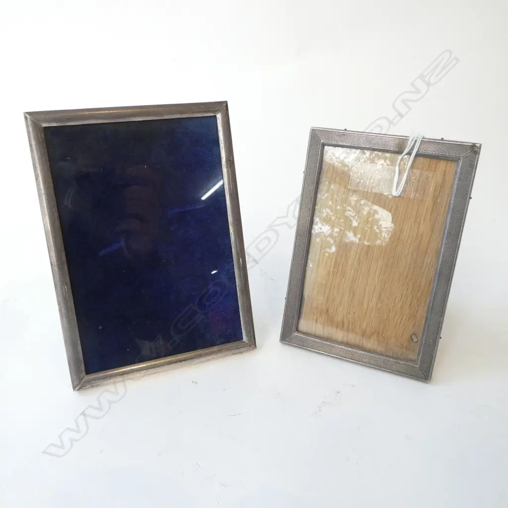 2 SILVER PHOTO FRAMES; W&H 925 180x130mm, 825 SILVER 160x110mm Image 1++