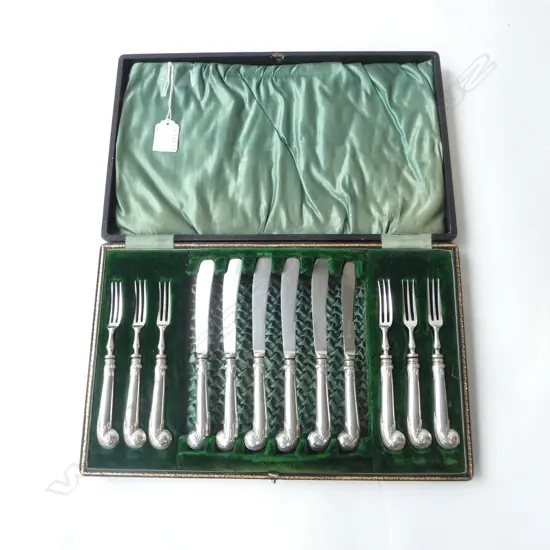 12PC STG SILVER PISTOL GRIP HANDLES DESSERT CUTLERY SET SHEFFIELD 1909 IN CASE, L.335MM