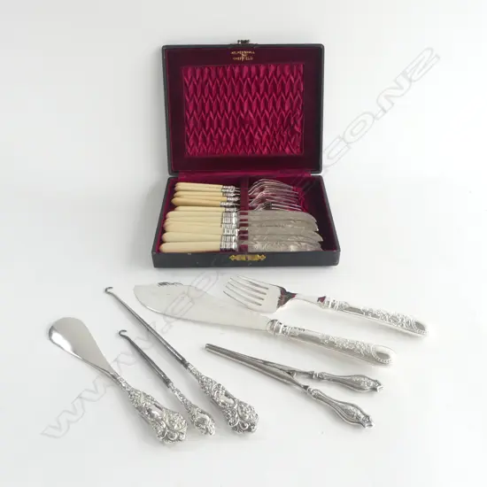 CASED 12 PCE FISH SET + PR SERVERS & 4 STG HANDLED TOOLS