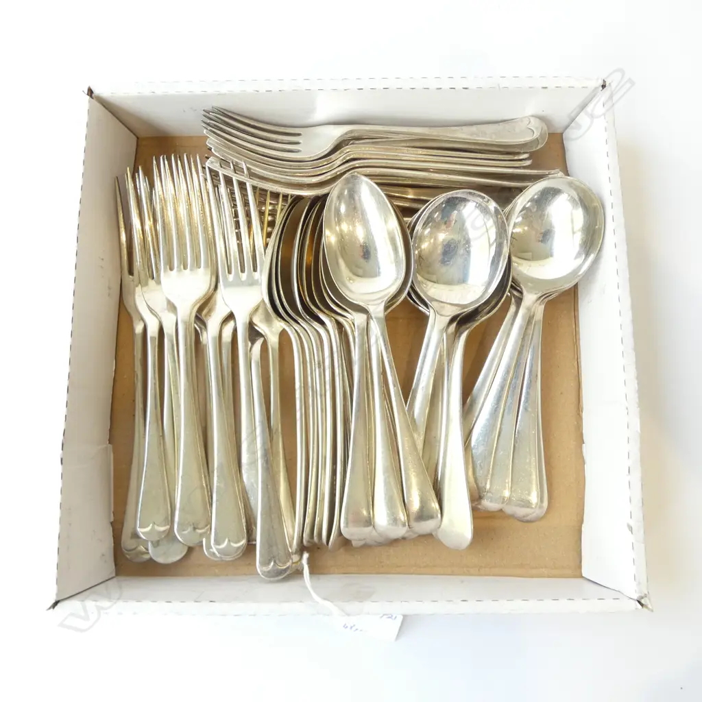 48PCS ‘OLD ENGLISH’ EP CUTLERY 12 SOUP, 12 DESSERT, 12 DINNER & 12 LUNCH FORKS Image 1++