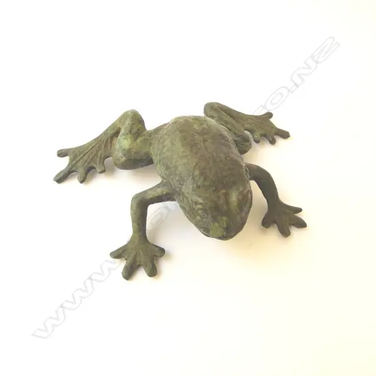 BRONZE FROG dark patina W.140mm