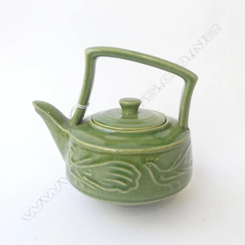 GREEN GLAZED TEAPOT H.150mm Image 1++