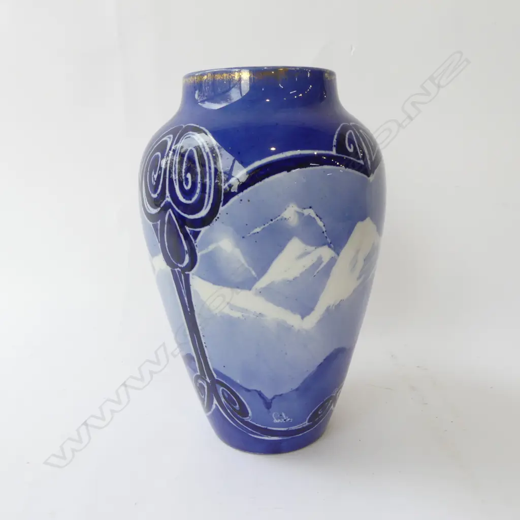EUROPEAN ART NOUVEAU B/W VASE, H.200mm Image 1++