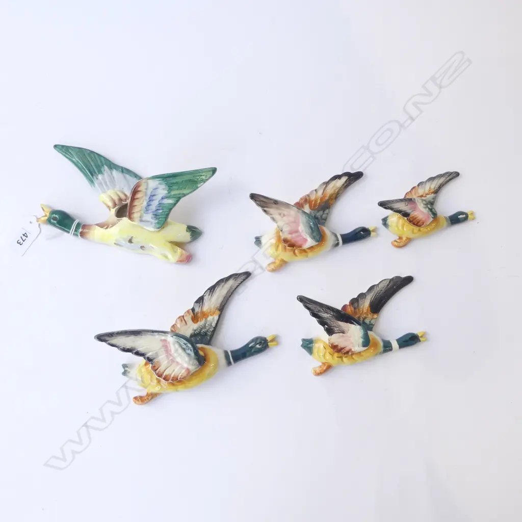 5 FLYING WALL DUCKS (4+1) L.160mm 1 WING REPAIRED Image 1++