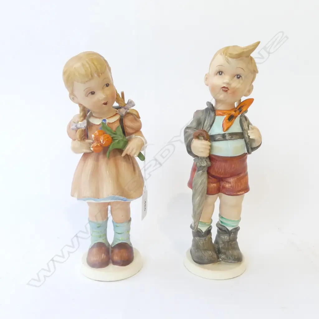2 HUMMEL? FIGURINES H.255mm boys hair repaired, no marks to base Image 1++