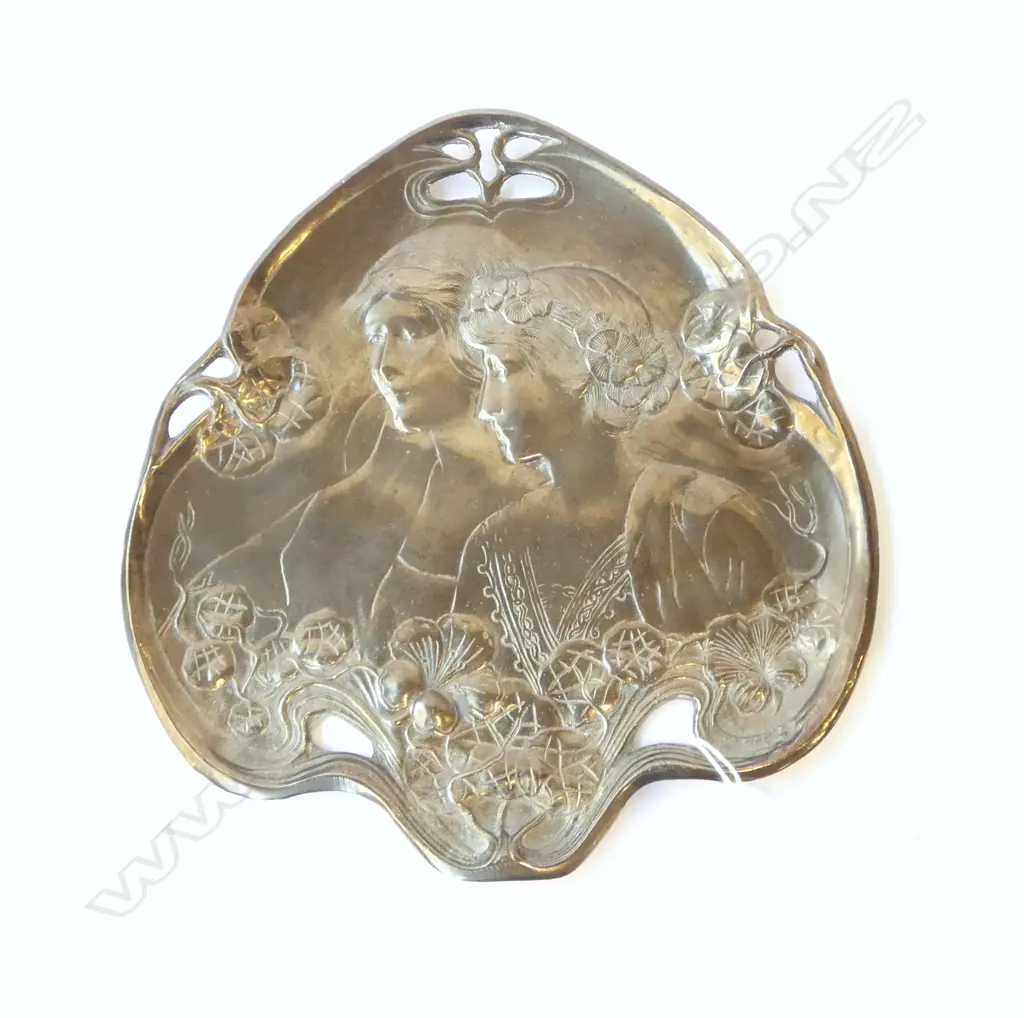 ART NOUVEAU TRAY DEPICTING TWO MAIDENS, L.230MM W.210MM Image 1++
