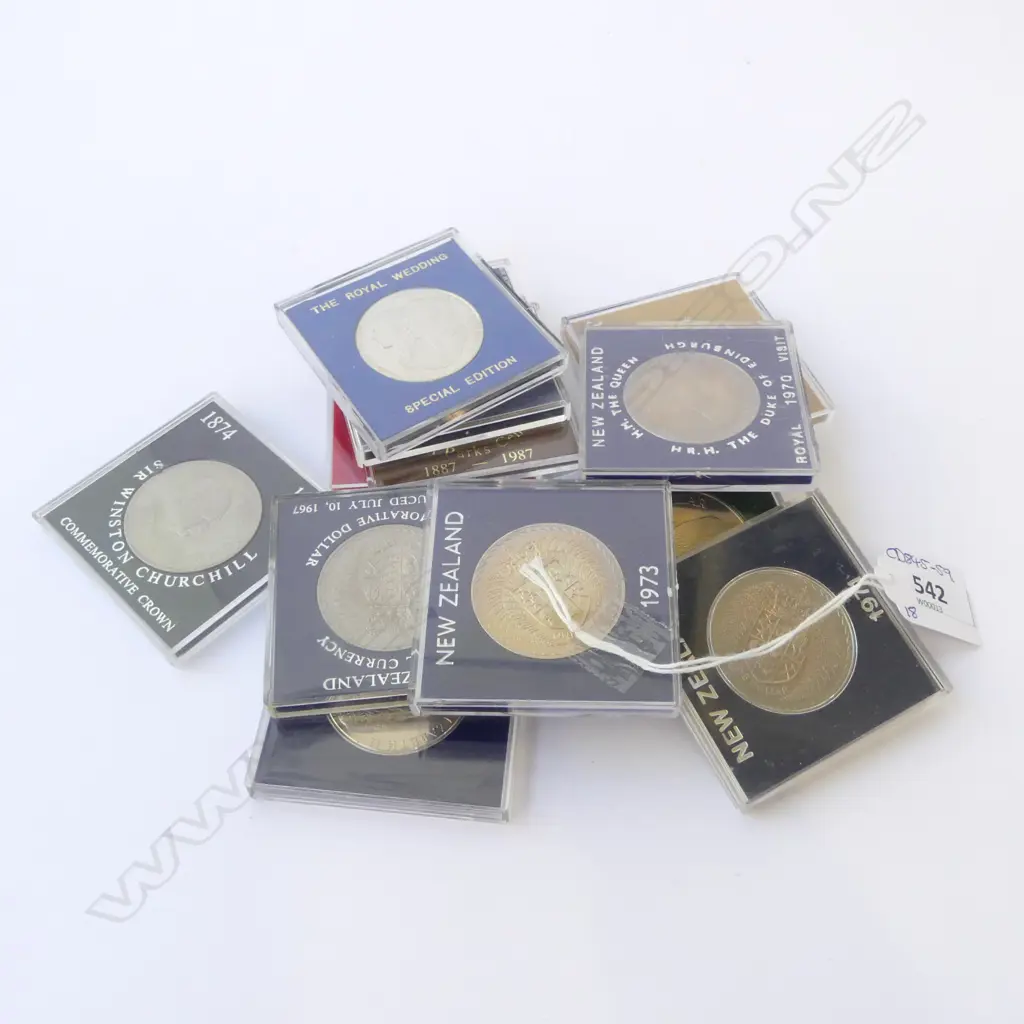 13 ASST. CASED N.Z./BRITISH COMMEMORATIVE COINS Incl. ROYAL WEDDING DI&CHARLES (please note number changed) Image 1++