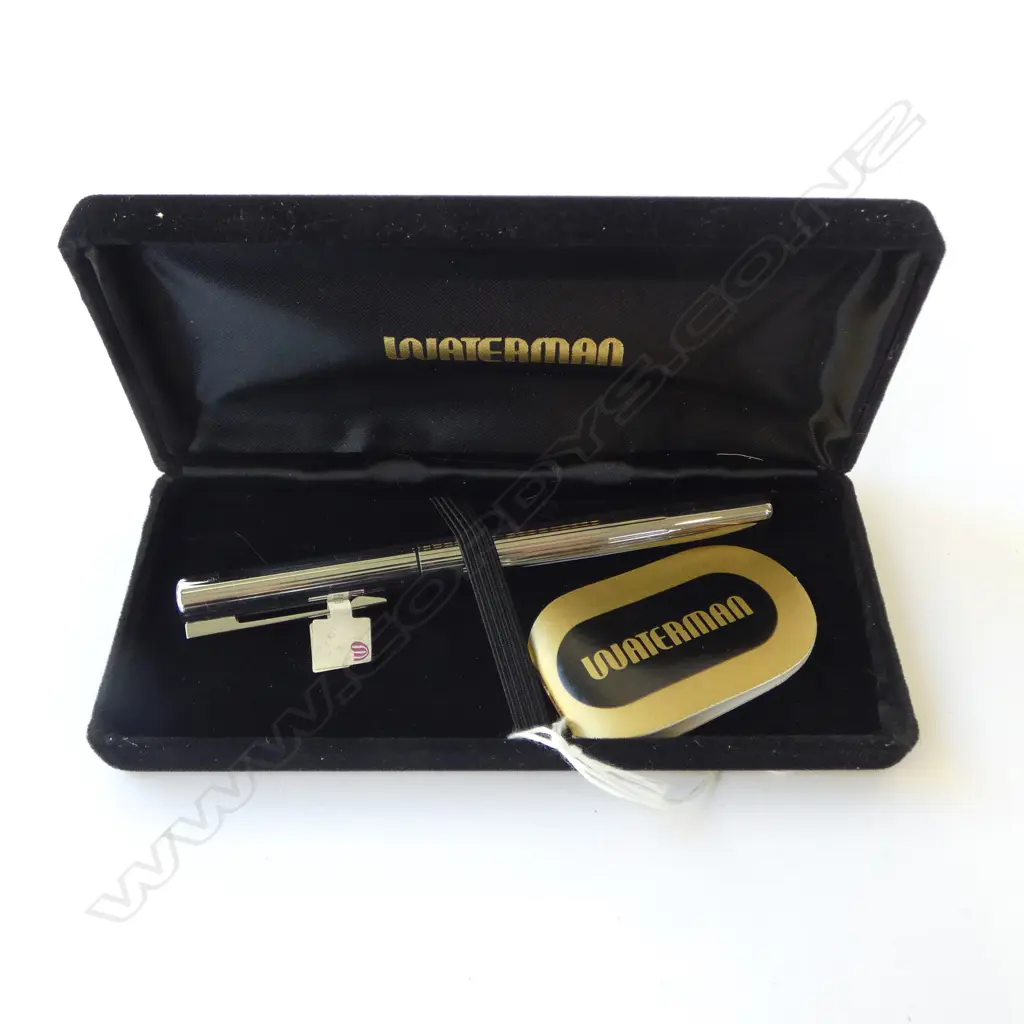 WATERMAN FRANCE VINTAGE FOUNTAIN PEN UNUSED IN CASE WITH LABEL Image 1++