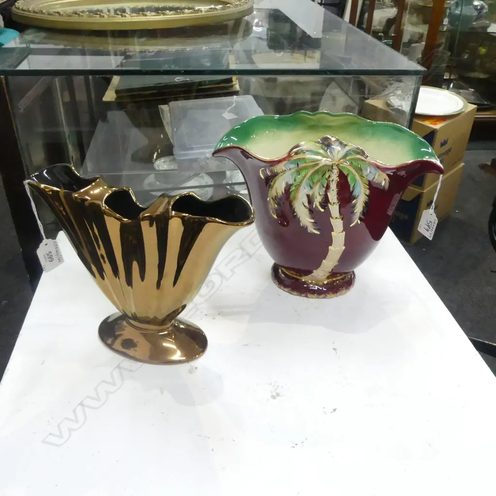 BESWICK PALM TREE VASE H210MM & BESWICK GOLD LUSTER VASE H180MM Image 1++