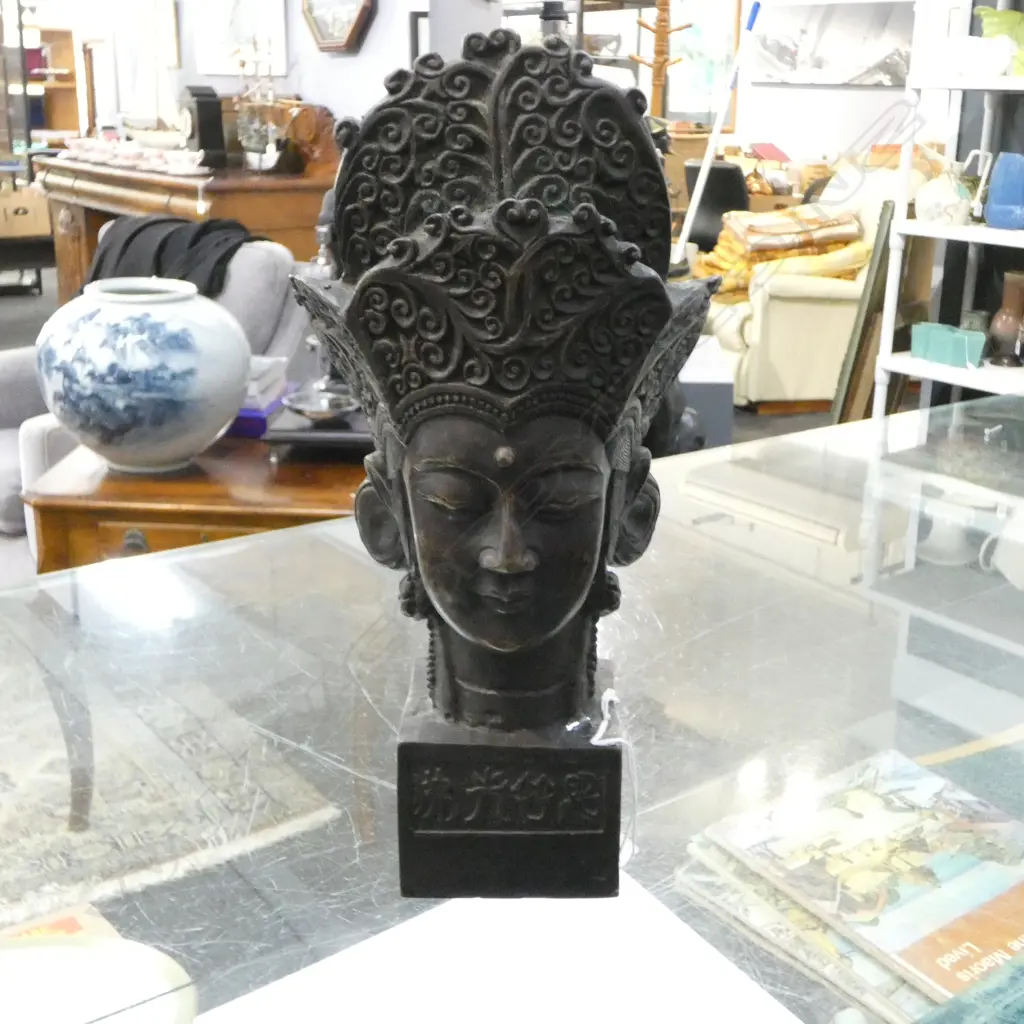  BRONZE BUDDHA [SIGNED] H290mm Image 1++