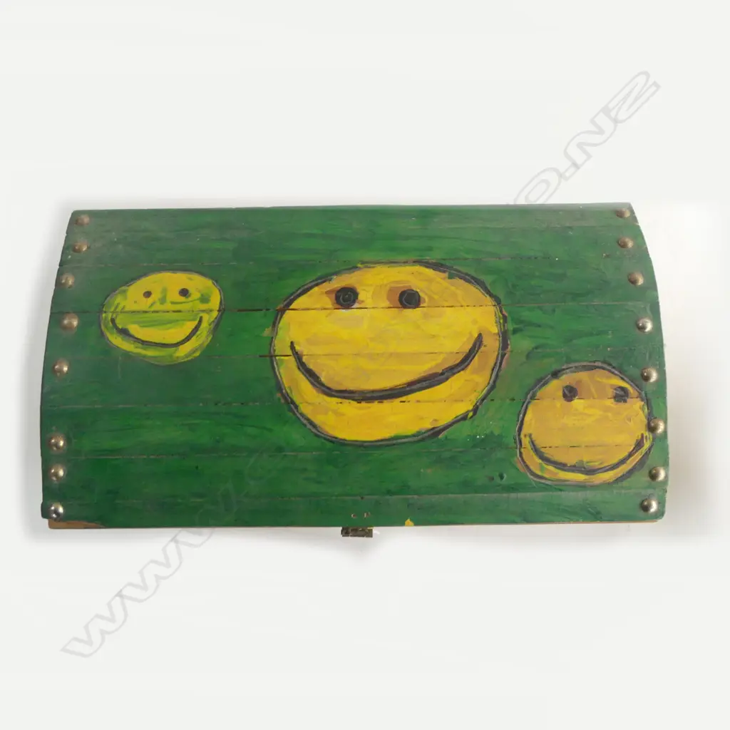 CASED CUTLERY IN WOODEN BOX W.360mm INCL ASST ITEMS Image 1++