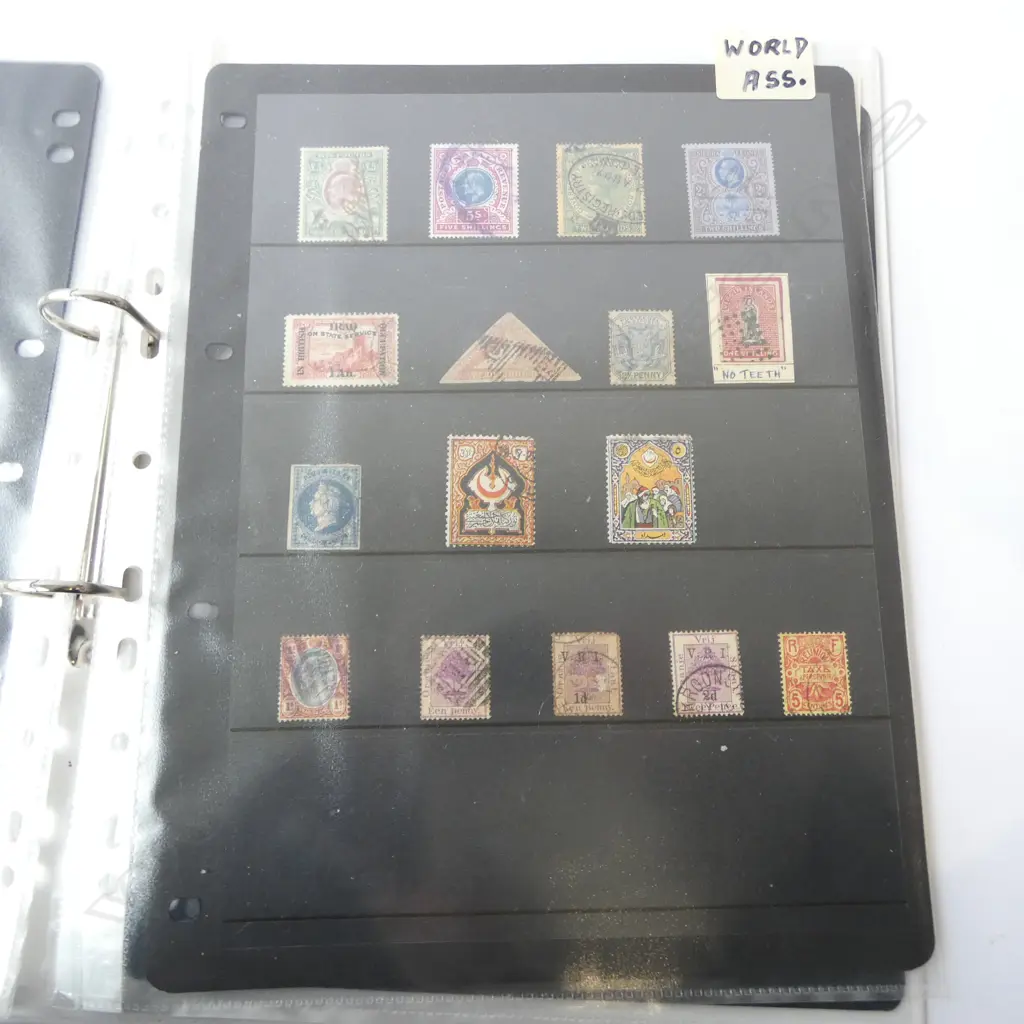 GB / WORLD / NZ STAMP ALBUM Image 1++