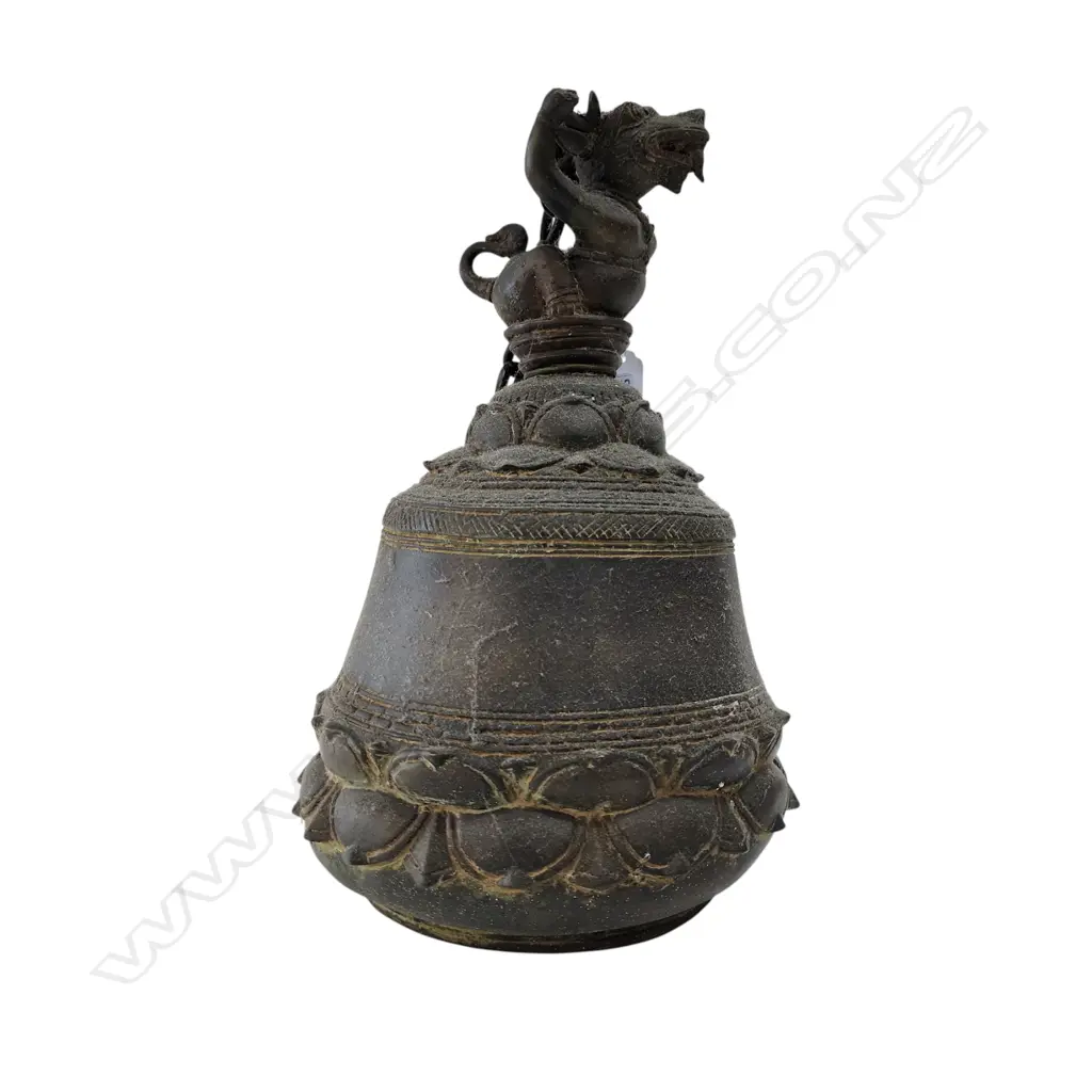 OLD BRONZE THAI HANGING LARGE BELL  with clapper. Demonic figural finial top with chain H.325mm Image 1++