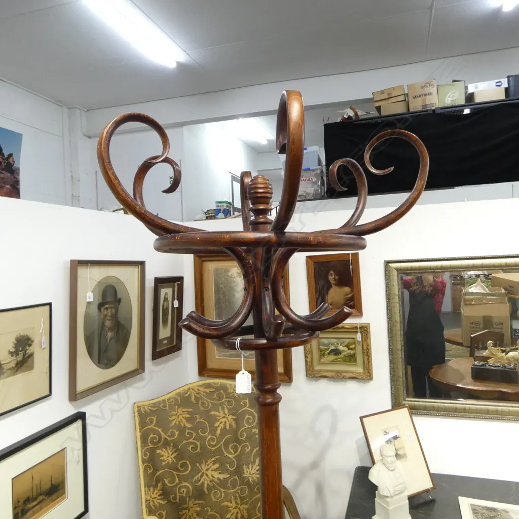 BENTWOOD COAT STAND GOOD CONDITION, H.2010MM  Image 1++
