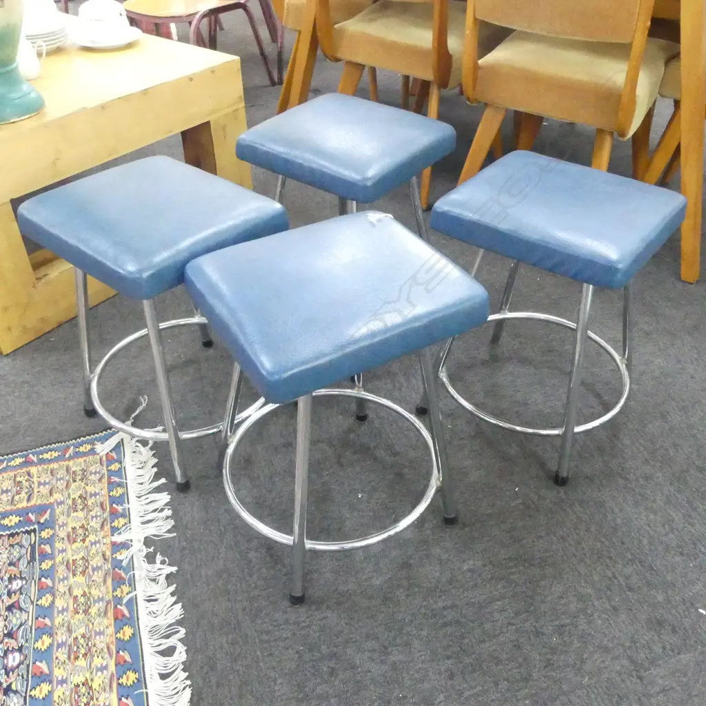 4 CHROME & UPHOLSTERED STOOLS H.460mm Image 1++