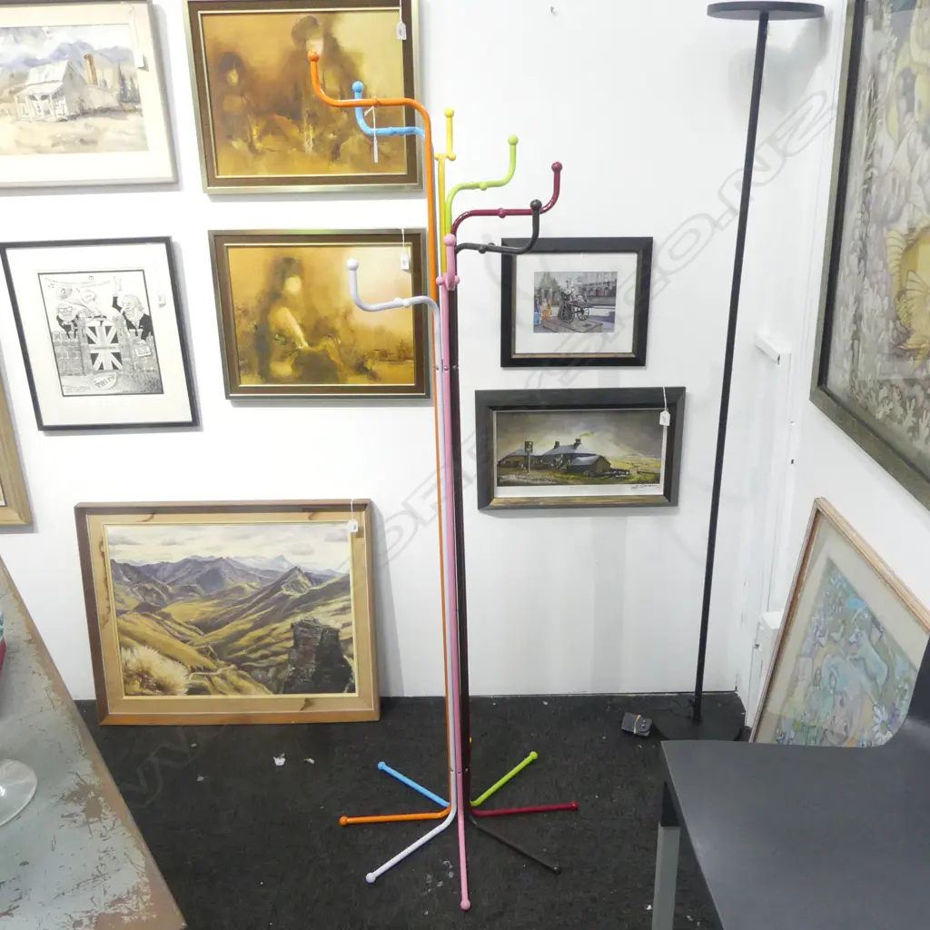 ATOMIC STYLE HAT STAND H.1670mm Image 1++