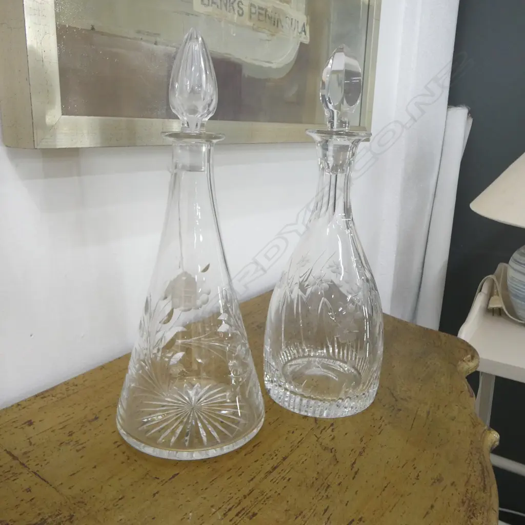 PR CRYSTAL/GLASS DECANTERS H.320mm Image 1++